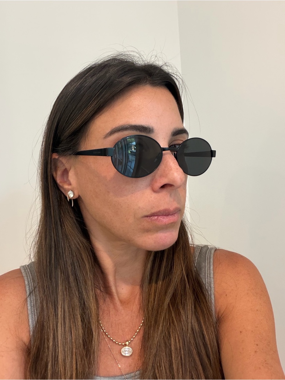 Saint Laurent Black Round Women's Sunglasses - Picture 3 of 5